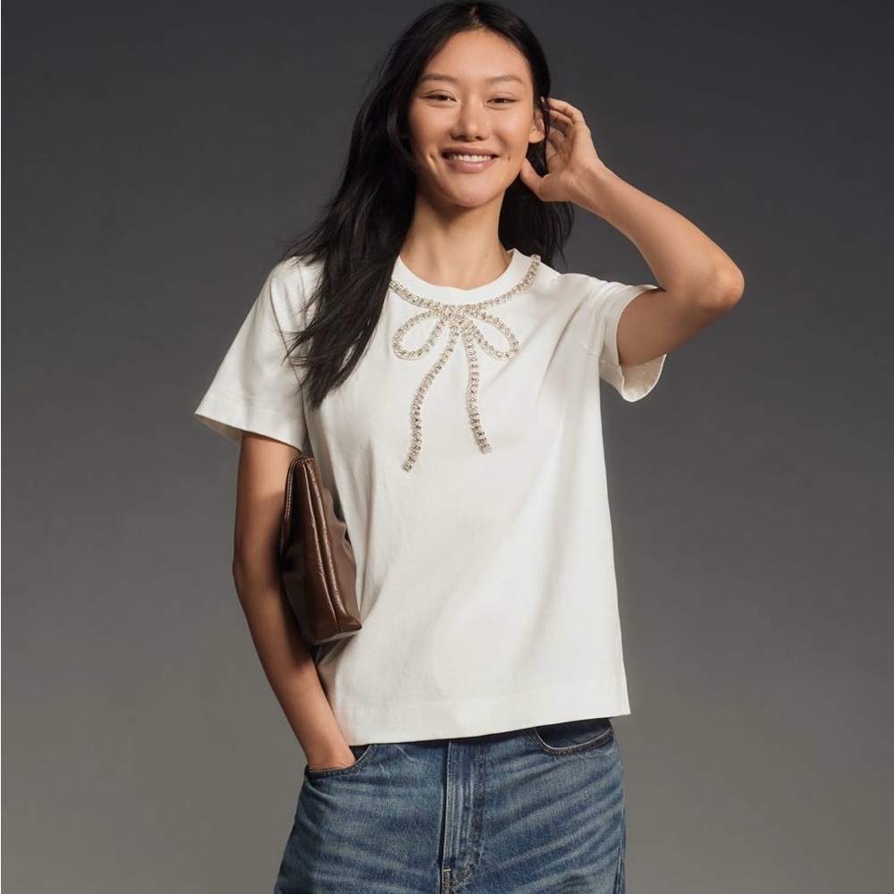 Maeve Ivory Short Sleeve Tee with Beaded Bow ~L
